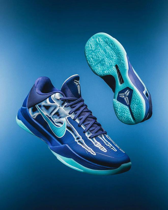 Kobe 5 创新低涨价最猛的竟是这双！新利体育登录近期「热门新鞋」市价汇总！