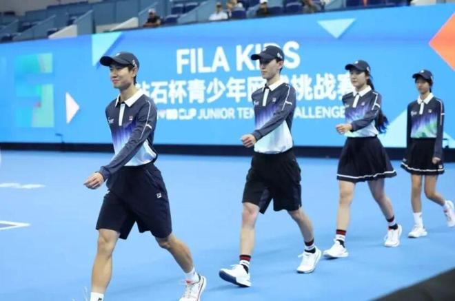 运动鞋服「打开局面」高价位大营销：儿童(图2)