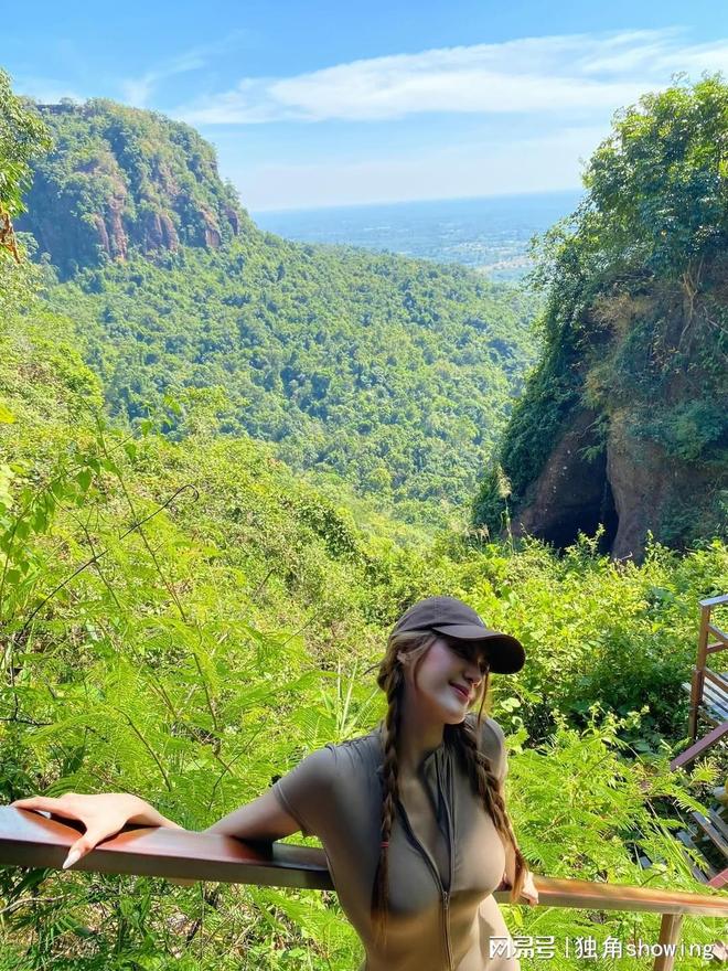 瞬间提升你的时尚指数！不可错过！穿上连体